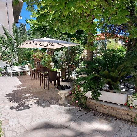 B&B La Fontanella Σαν Μπενεντέτο ντελ Τρόντο Εξωτερικό φωτογραφία