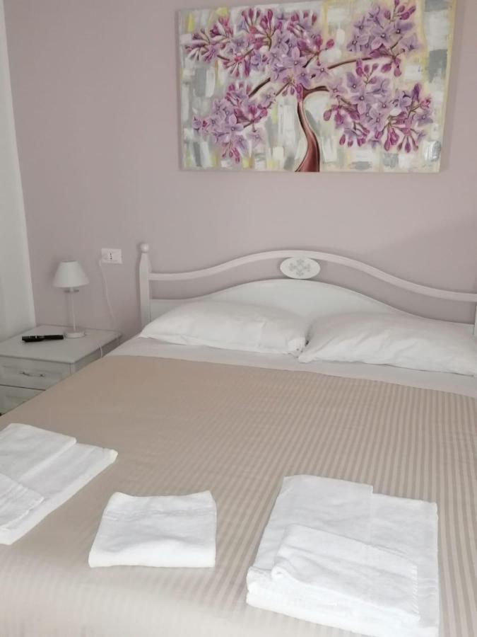 B&B La Fontanella Σαν Μπενεντέτο ντελ Τρόντο Εξωτερικό φωτογραφία