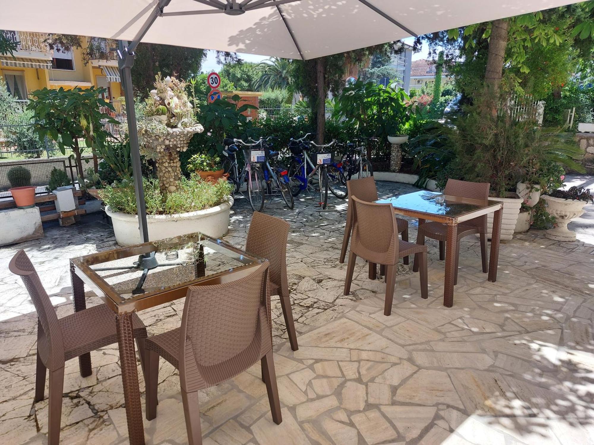 B&B La Fontanella Σαν Μπενεντέτο ντελ Τρόντο Εξωτερικό φωτογραφία